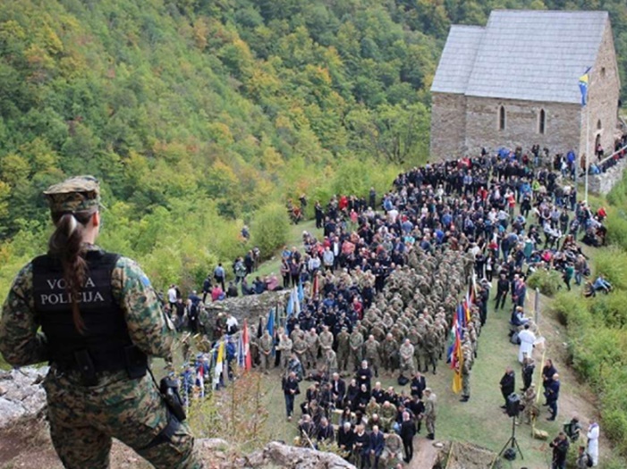 Vojnici i policajci katolici 20. put na Bobovcu molili za domovinu