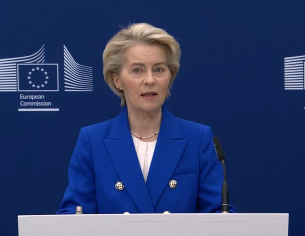 Von der Leyen: Evropa se treba naoružati, vrijeme iluzija je prošlo