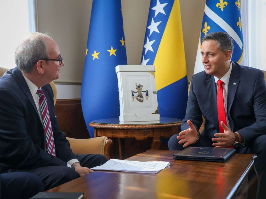 Vrlo dobri odnosi BiH i Sjeverne Makedonije, potreban razvoj ekonomske saradnje