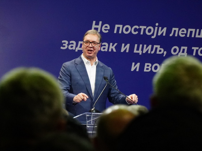 Vučić: Neću dati Srbiju na tacni, neće biti sankcija Rusiji!