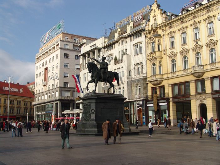 Zagrepčane jutros na Trgu bana Jelačića dočekao strašan prizor