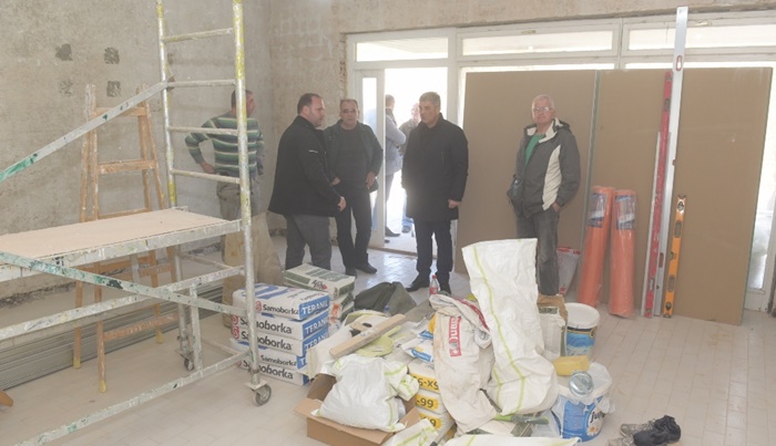 Započeli radovi na obnovi prostorija za smještaj ambulante porodične medicine i apoteke na Nahorevu