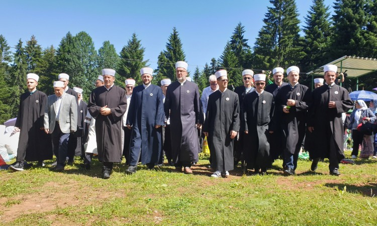 tradicija druženja i braka u Panami