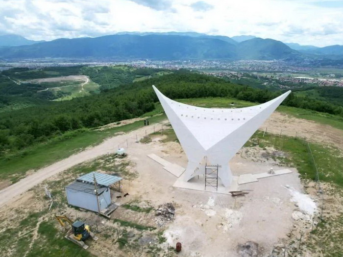 Završetak izgradnje spomenika 'Krila slobode' na Golom Brdu bit će ozvaničen u subotu