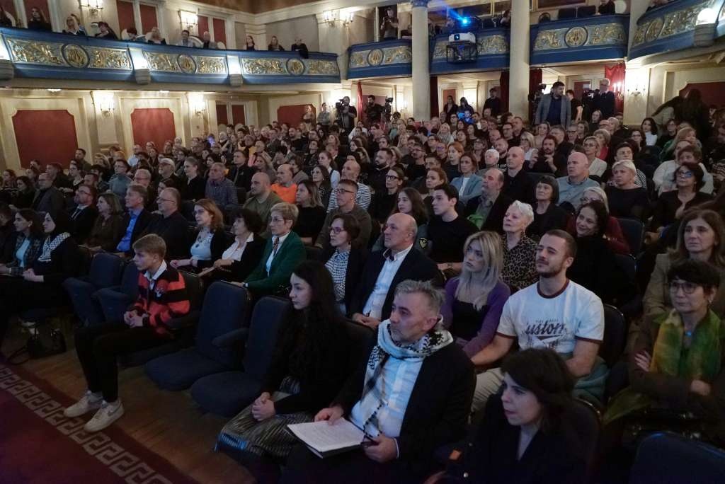 Zbog dana žalosti u BiH otkazani svi današnji programi MESS-a