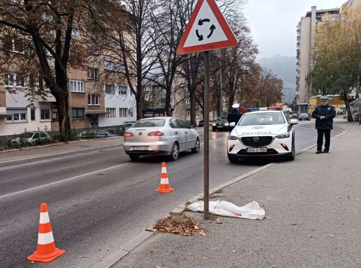 Zenička policija uhapsila vozača jer je udario pješaka i pobjegao