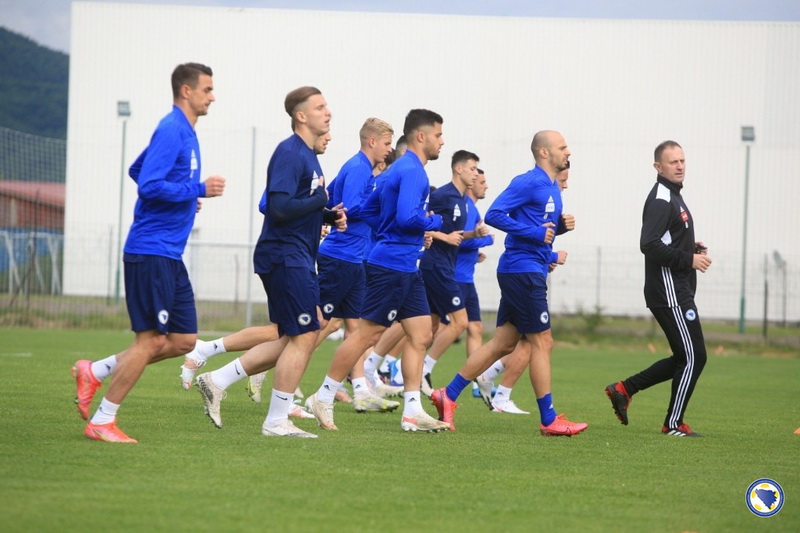 Zmajevi odradili još jedan trening, Petev zbog povrede ostao bez Šarića