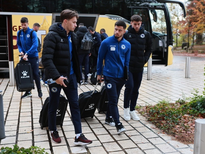 Zmajevi sletjeli u Luksemburg, večeras posljednji trening uoči utakmice