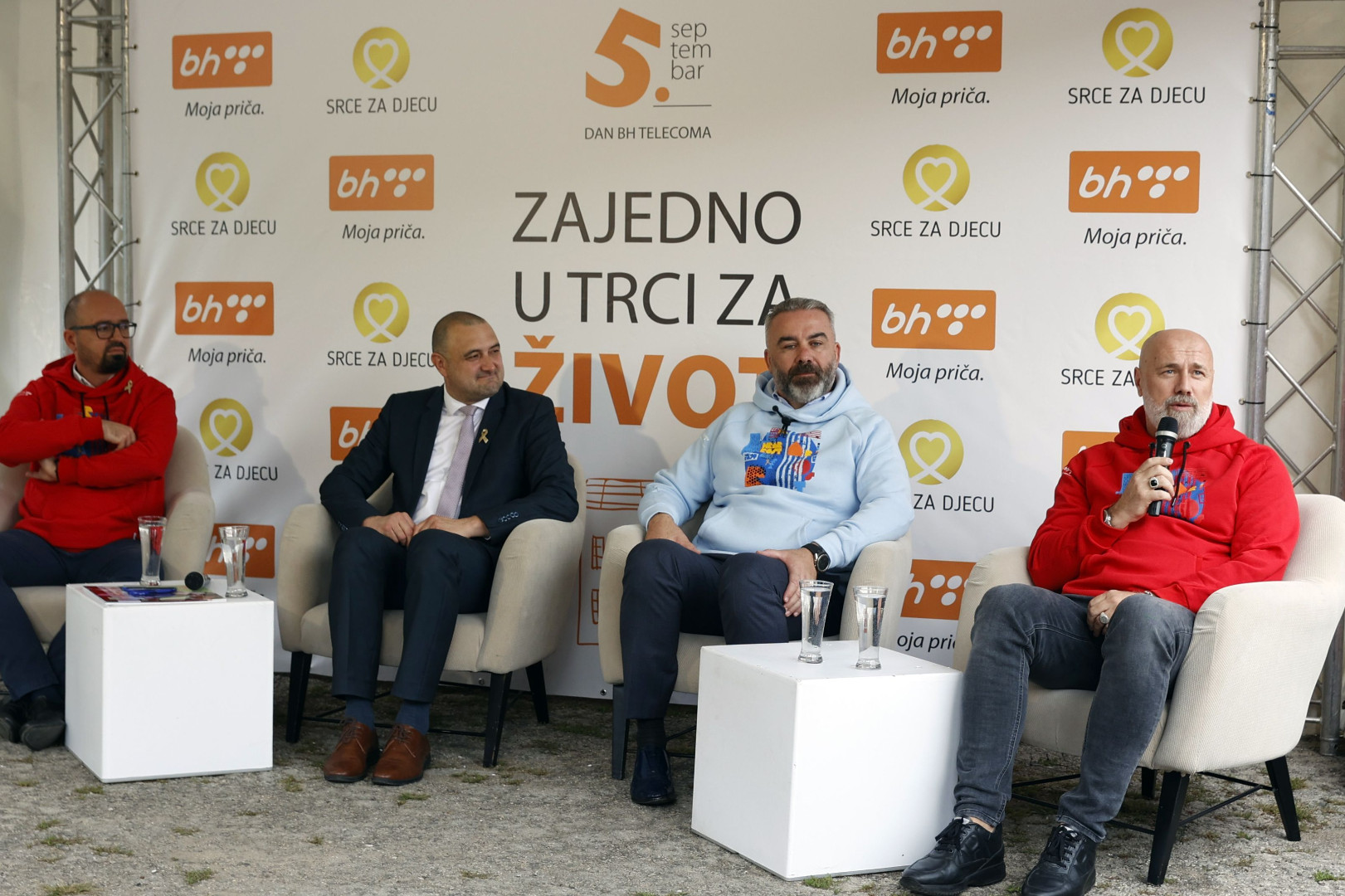 'Srce Za Djecu Oboljelu Od Raka', BH Telecom I Sergej Barbarez 'Zajedno ...